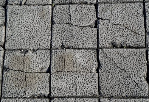 Abril-2025-luces-y-sombras-02